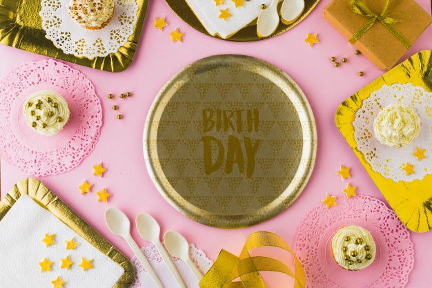 Free Creative Birthday Mockup Psd