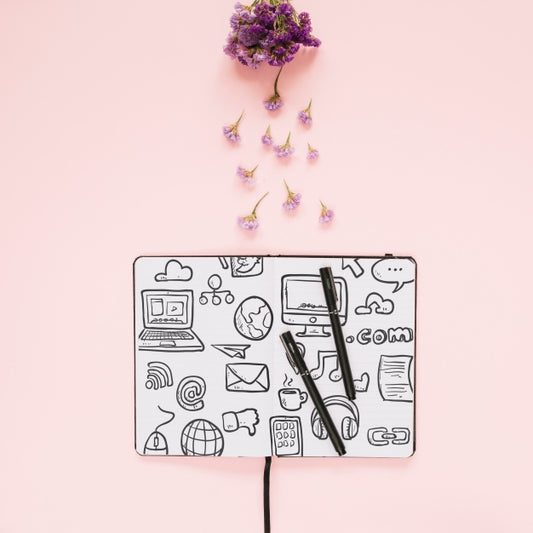 Free Creative Social Media And Internet Mockup With Booklet Or Cover Psd