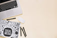 Free Creative Social Media And Internet Mockup With Laptop Keyboard Psd