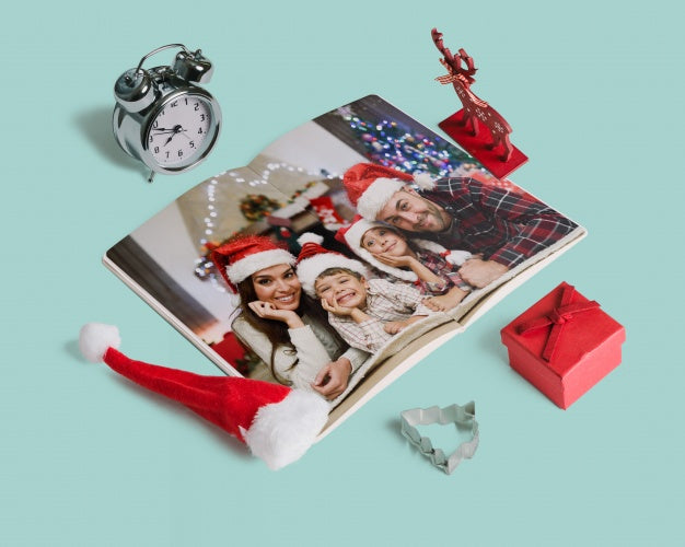 Free Decorative Christmas Magazine Mockup Psd