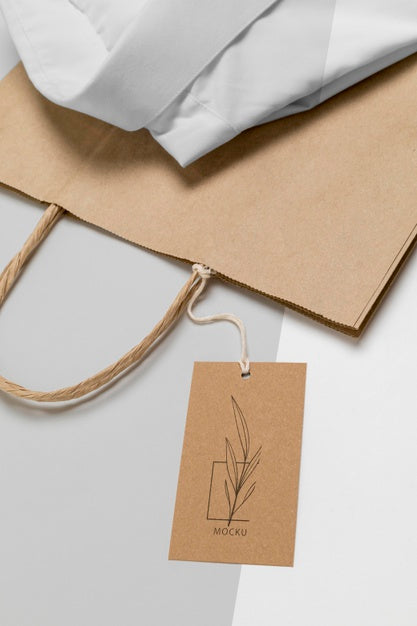 Free Eco-Friendly Price Tag And Paper Bag With Formal Shirt Mock-Up Psd