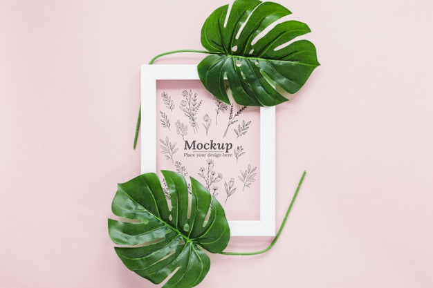 Free Flat Lay Frame With Leaves Arrangement Psd