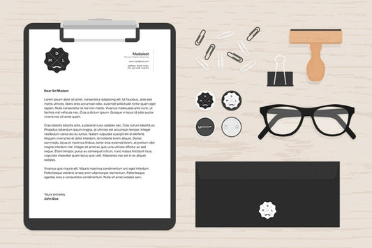 Free Flat Stationery & Desk Items Mockup