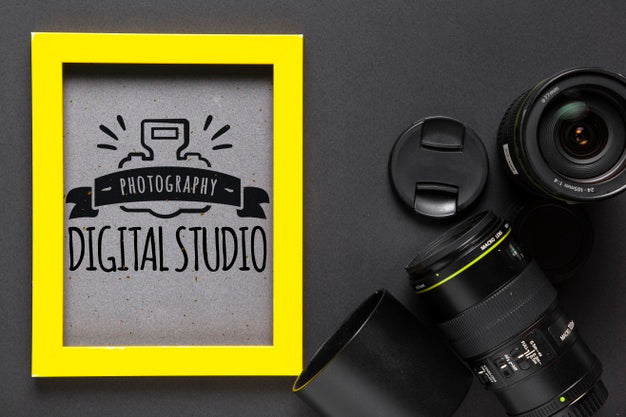 Free Frame With Studio Logo Beside Camera Psd
