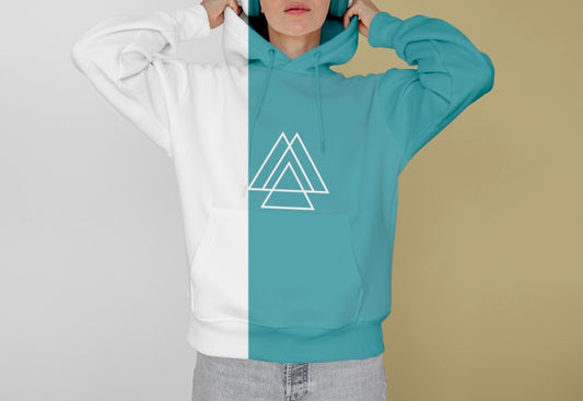 Free Front View Of Stylish Woman In Hoodie With Headphones Psd
