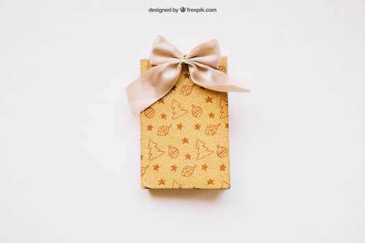 Free Gift Box Mockup With Christmas Design Psd