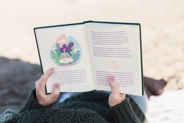 Free High View Elderly Woman Reading A Book Psd