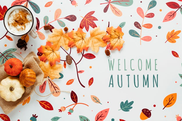 Free Hot Chocolate And Decor Of Dried Leaves Psd