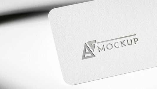 Free Identity Business Card Mock-Up On White Background Psd