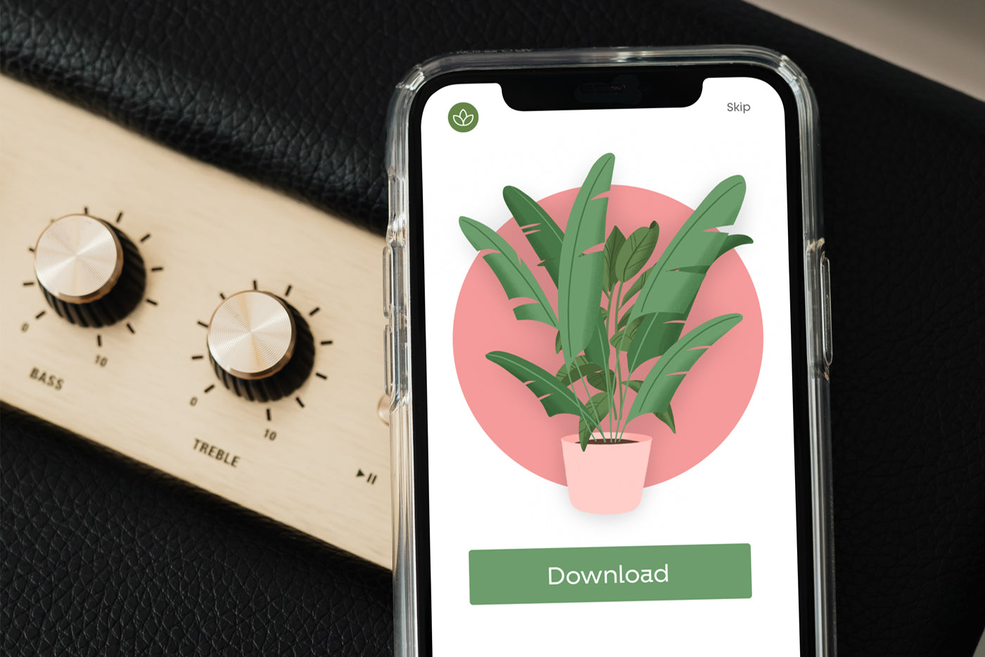 Free Iphone Xs Psd Mockup