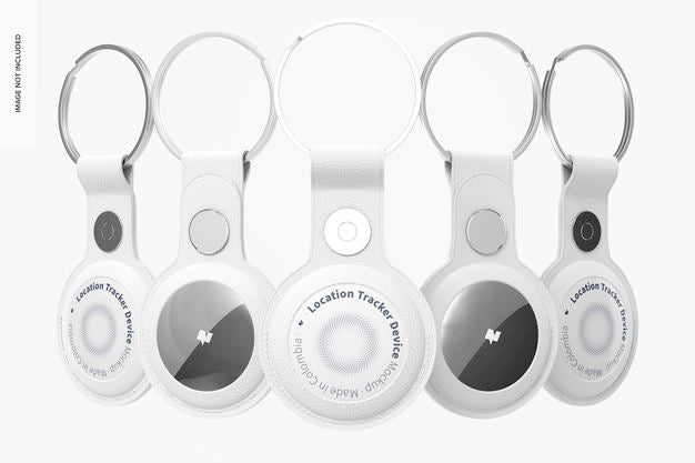 Free Location Tracker Device With Keychain Set Mockup Psd
