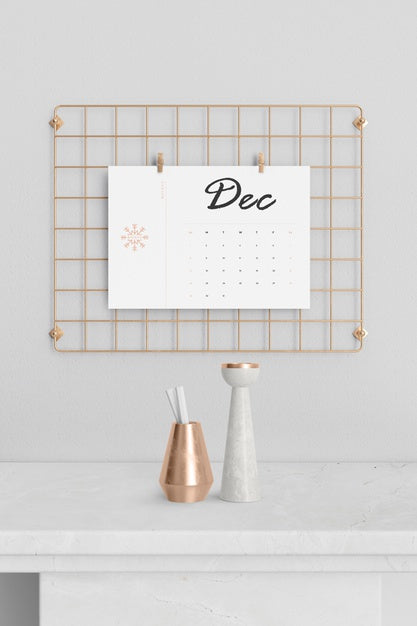 Free Mock-Up Squared Metal Support For Calendar Psd