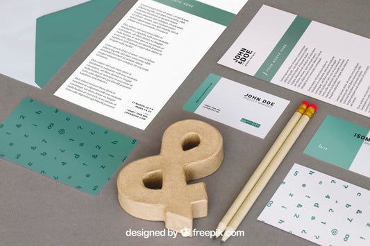 Free Modern Stationery Mockup Psd