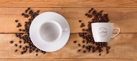 Free Mug With Coffee Beans Mock-Up Psd