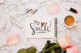 Free Notepad Mockup With Floral Decoration Psd