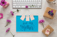 Free Notepad Mockup With Mothers Day Concept Psd
