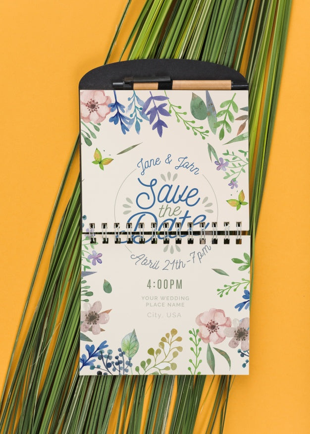 Free Notepad Mockup With Tropical Leaves Psd