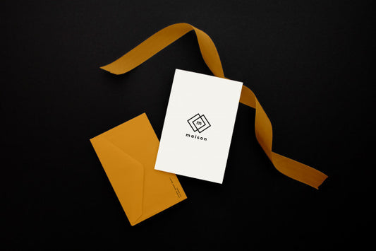Free Paper Envelope Design Mockup Psd