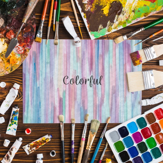 Free Paper Mockup With Artist Concept Psd