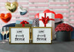 Free Poster Frame Mockup On The Wall With Plant Psd
