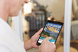 Free Side View Of Elder Man Using Tablet Psd