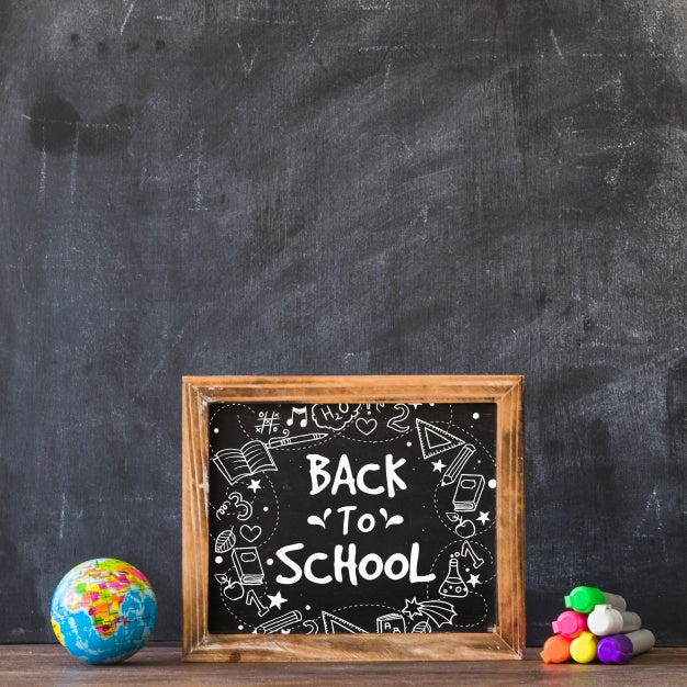 Free Slate Mockup With Back To School Concept Psd