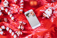 Free Smartphone Mockup With Christmas Elements Psd