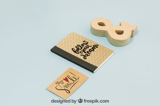 Free Stationery Cardboard Concept Psd