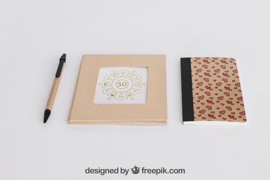 Free Stationery Cardboard Concept Psd