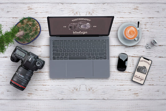 Free Stationery Mockup With Photography Concept And Computer Psd