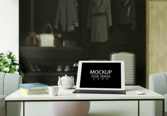 Free Tablet Computer On Table Mockup Psd