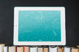 Free Tablet Or Ebook Reader Mockup With Literature Concept Psd
