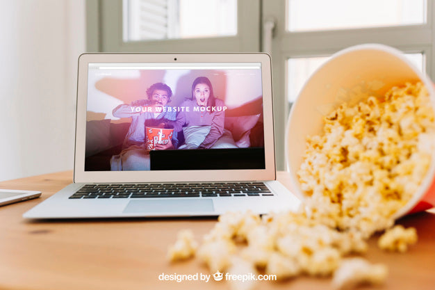 Free Technology Mockup With Popcorn Psd