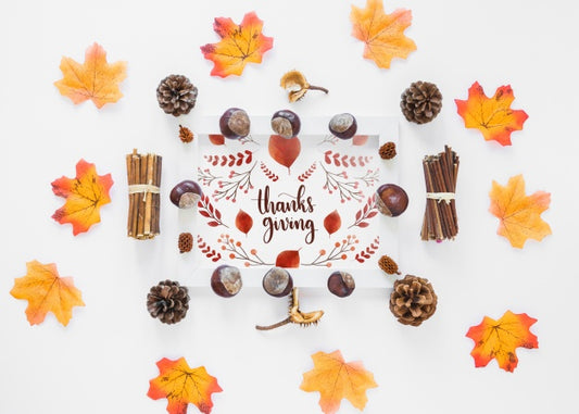Free Thanksgiving Mockup With Cover Or Paper Psd