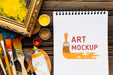 Free Top View Brushes On Wooden Background Psd