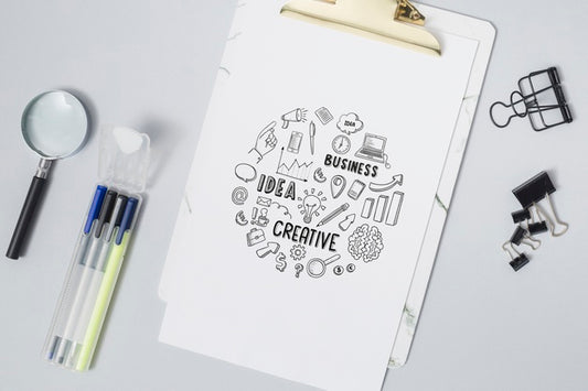 Free Top View Magnifying Glass With Pens Psd