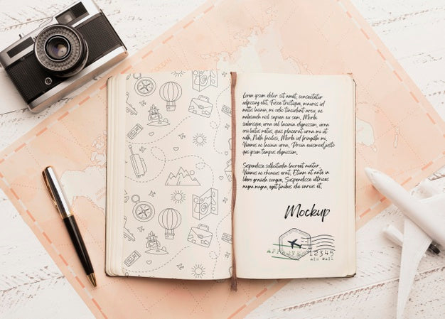 Free Top View Of Agenda With Airplane And Camera For Traveling Psd