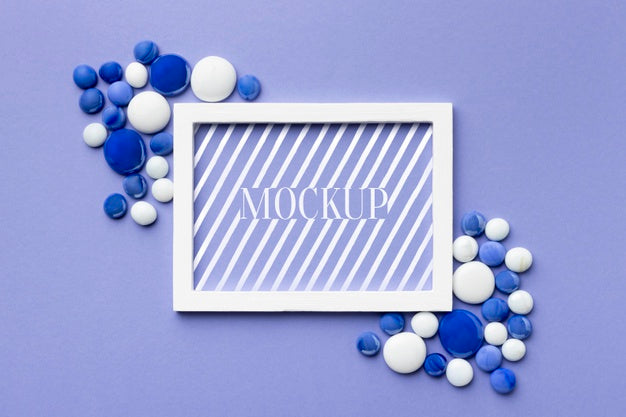 Free Top View Of Mock-Up Frame With Decor Psd