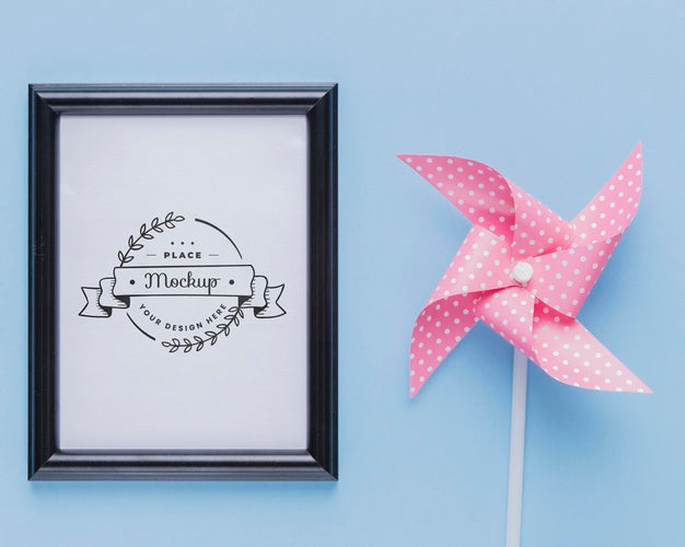 Free Top View Of Mock-Up Frame With Pink Decoration Psd