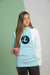 Free Woman Dressed In Hoodie Holding Mug Psd