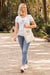 Free Woman With Bag Mock-Up Concept Psd